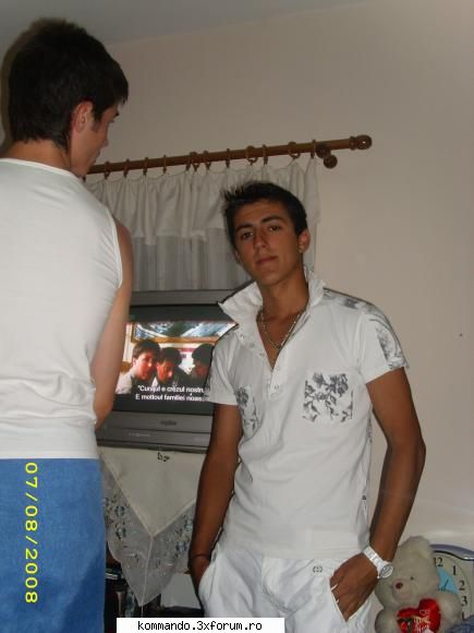 salut !! joc cu numele fort3 sau -hsc-vaska !! depinde cum ma stiti .. joc de ceva timp pe server ..