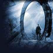 despre stargate sg-1 isi avea baza pe pamant, iar stargate atlantis pe o planeta dintr-o alta